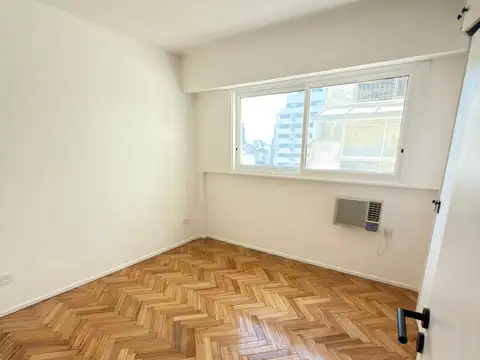 Departamento en Venta en Monserrat, USD 65.000