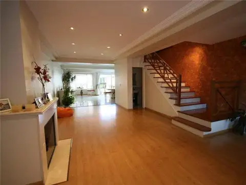 Casa en Venta en Banfield, USD 550.000