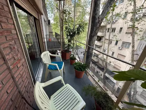 11 De Septiembre De 1888 2100, Piso 5