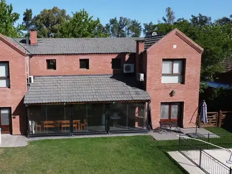 Casa en Venta de 5 dormitorios