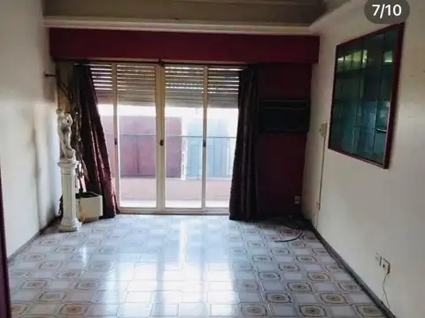 Depto Tipo Casa en Venta con 1 cocheras