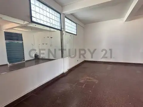 Local en Venta en Los Hornos, USD 137.000