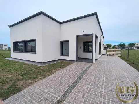 Barrio San Pablo, Derqui. Pilar 100