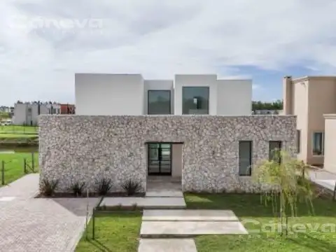 Casa en  Santa Ana
