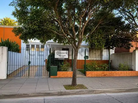 Maipu 1200, Piso 0