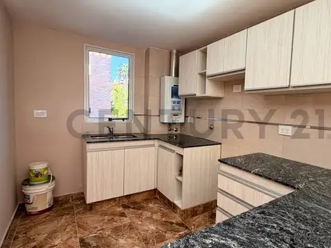 Venta Departamento de 2 Dormitorios con balcón en Echesortu, Rosario