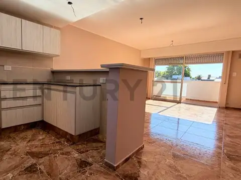 Venta Departamento de 2 Dormitorios con balcón en Echesortu, Rosario