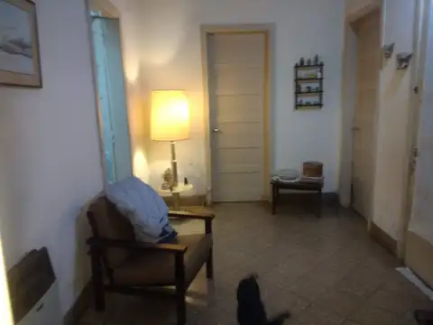 VENTA DE CASA  A RECICLAR