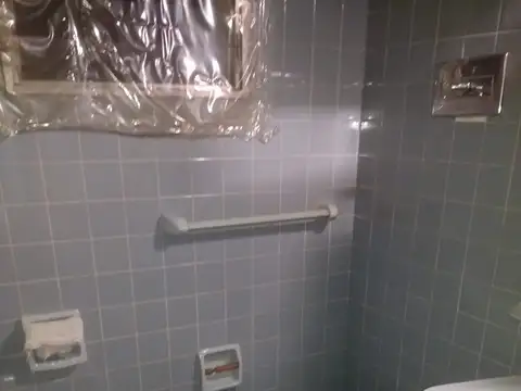 VENTA DE CASA  A RECICLAR