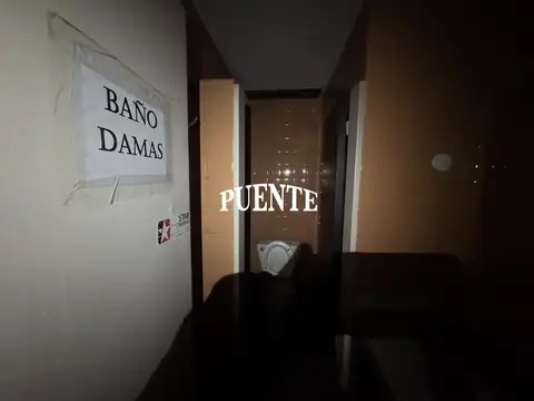 Edificio Comercial en Valentin Alsina