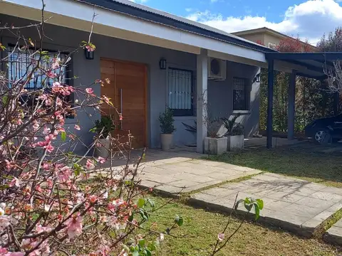 Casa 3 ambientes con 1 baño