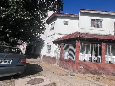 Carlos Casares 1800
