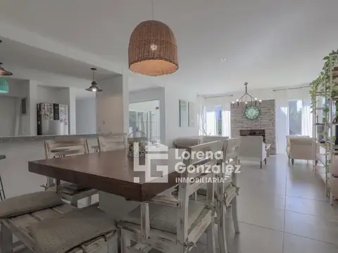 En venta casa de 5 ambientes