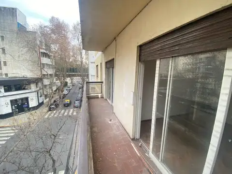 SUCRE, ANTONIO J. DE 1500, Piso 3