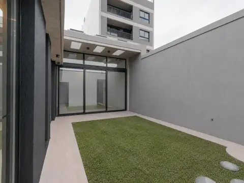 Venta PH 3 ambientes con jardín y patio con parrilla. Sin expensas - Villa Urquiza