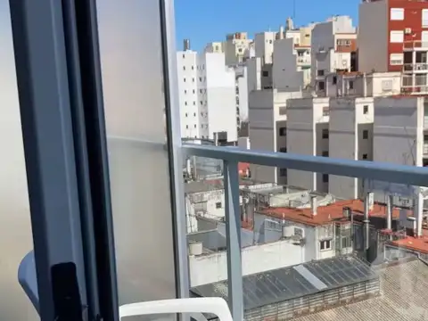 Departamento en Alquiler en Flores, $ 590.000