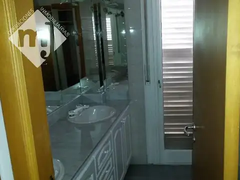 Departamento 5 ambientes con 4 baños