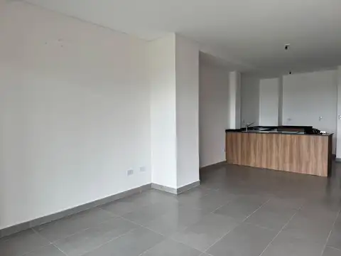 Departamento en Alquiler con 6 cocheras