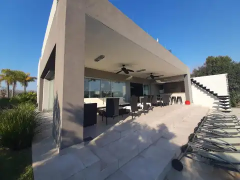CASA - Albanueva