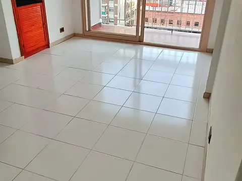 Avenida Bartolomé Mitre 5800, Piso 8