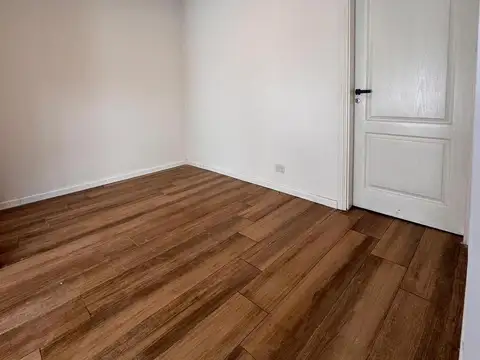 Depto Tipo Casa 2 ambientes con 1 baño