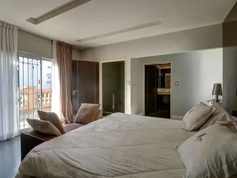Casa en Alquiler en Parque Chacabuco, USD 8.000