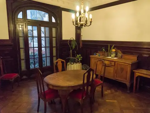 Departamento en Venta de 8 ambientes