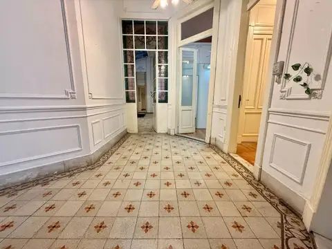 Depto Tipo Casa en Venta de 5 dormitorios