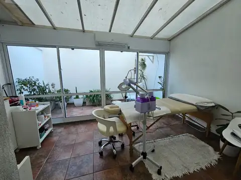 PH en  Venta Montecastro PB con Patio 2 ambientes