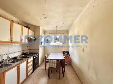 PH en VENTA en Vicente Lopez 1 er Piso por Escalera |  Entrada Independiente