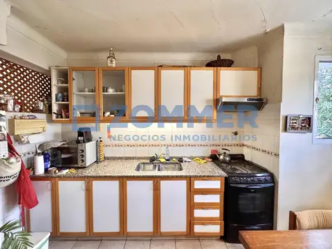 Depto Tipo Casa 4 ambientes con 2 baños