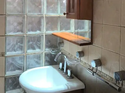 Departamento 4 ambientes con 1 baño