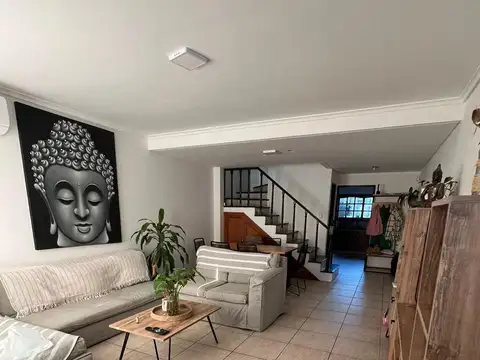Tríplex de 5 ambientes en Venta en Carapachay