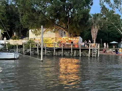 Rio San Antonio Y Arroyo Leiva 100