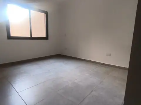 Departamento en Alquiler de 6 ambientes
