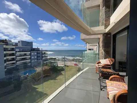 Venta 3 dormitorios parrillero Península