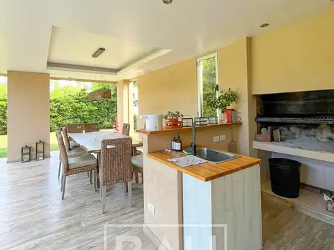 Casa en Alquiler Temporal en Santa Ana, USD 3.800