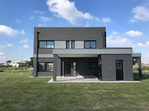 Casa en Venta A estrenar