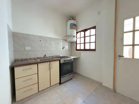 Departamento 3 ambientes con 1 baño