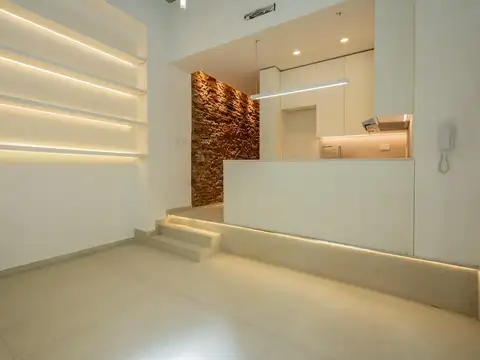 Depto Tipo Casa en Venta al Este