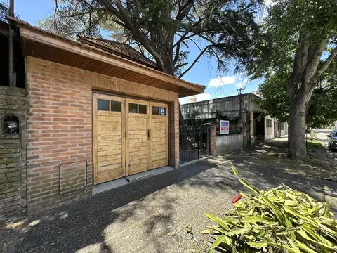 Smith 37 entre Av. Lamadrid y 100