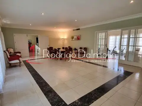 Casa en Venta de 4 dormitorios