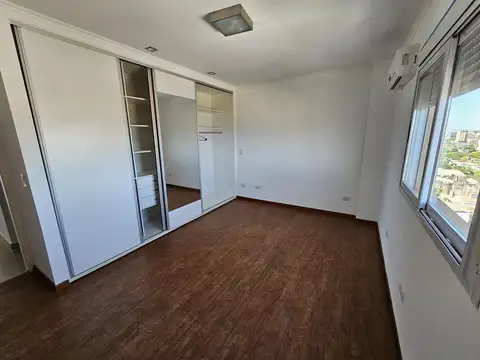 Departamento de 1 dormitorio con oficina (habitación chica)