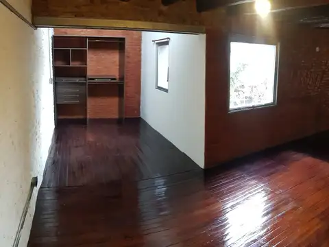 Cochabamba 400 2 ambientes grande Loft Dúplex Ultra Luminoso 80 m2 Balcón Terraza. Impecable