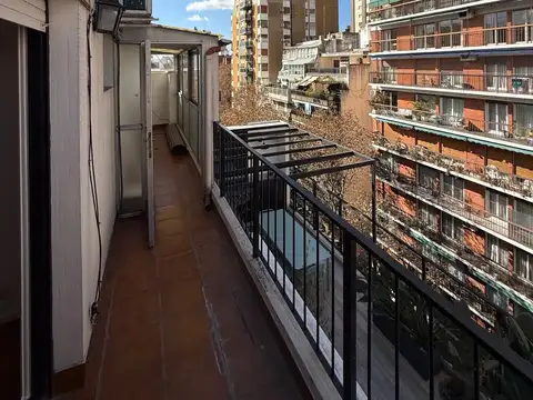 Departamento 3 ambientes con 2 baños