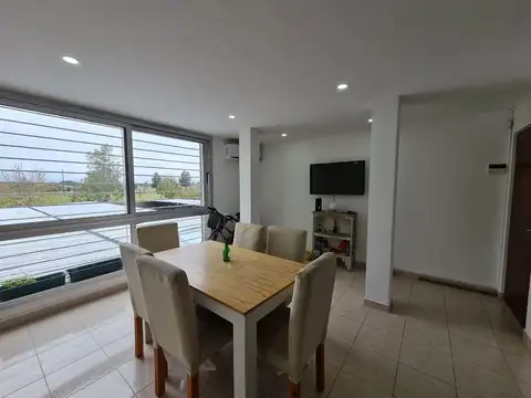 Departamento en Venta en Villa de Mayo, USD 66.500