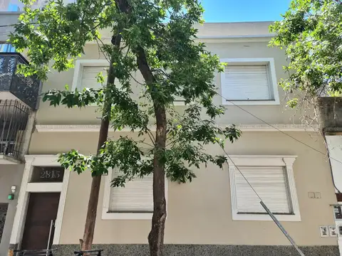 Ruiz Huidobro 2800, Piso 1