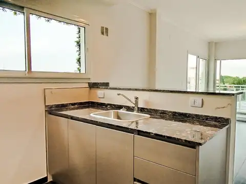 Departamento 3 ambientes en 25 de mayo 1600 3° C- S.Martin(Ctro)