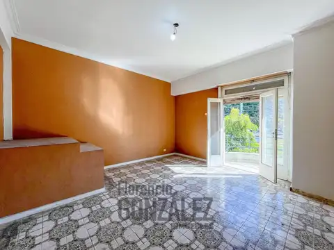 Depto Tipo Casa en Venta de 5 ambientes
