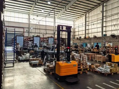 Oportunidad Nave Industrial En Alquiler En Vicente Lopez
